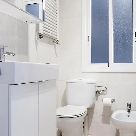 Stylish Eixample - Casa Antonio By Myrentalhost شقة برشلونة